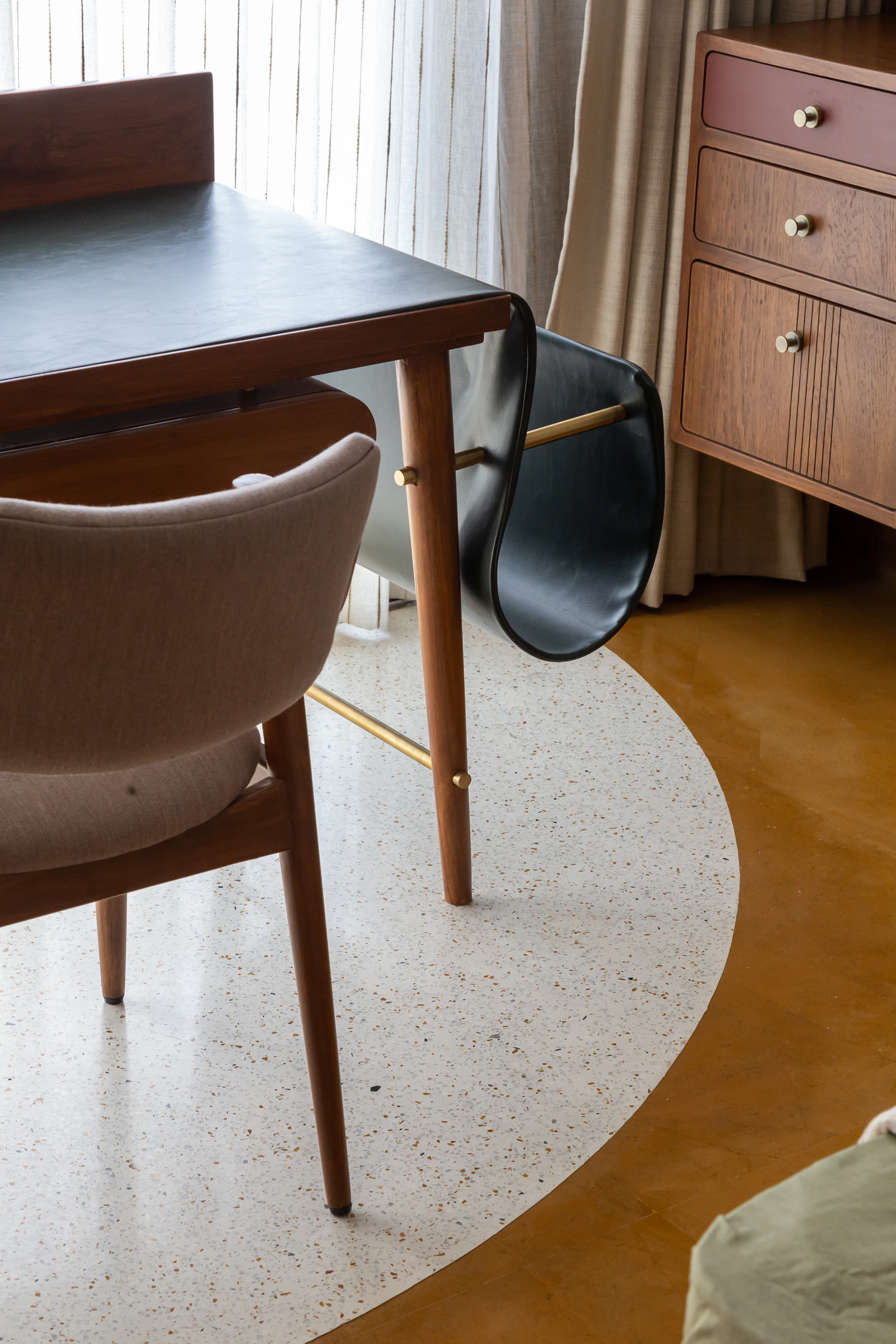 Mod corner detail 5
